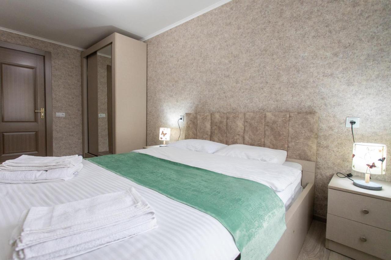 Ninia'S Apartment Κουτάισι Εξωτερικό φωτογραφία