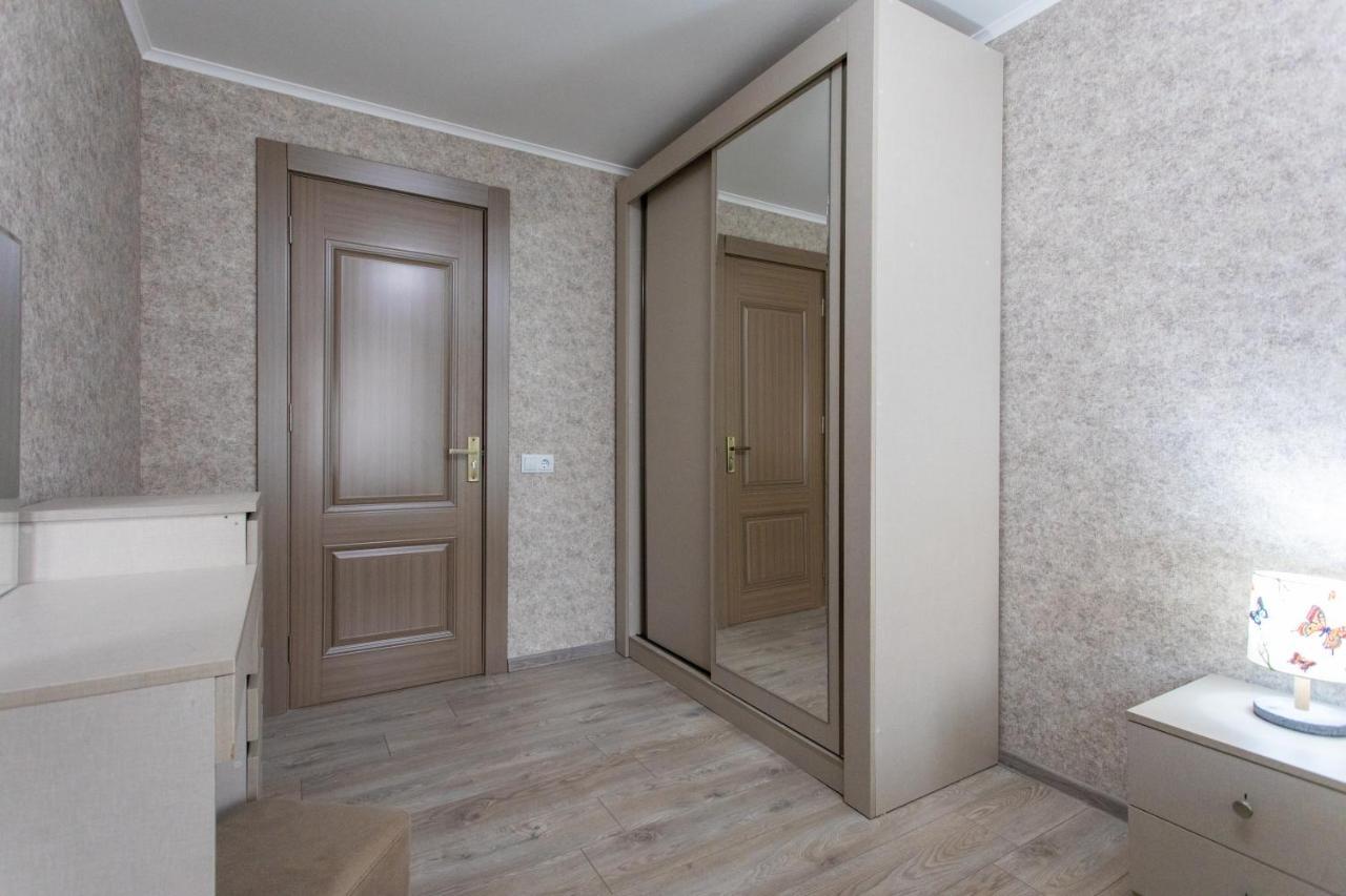 Ninia'S Apartment Κουτάισι Εξωτερικό φωτογραφία