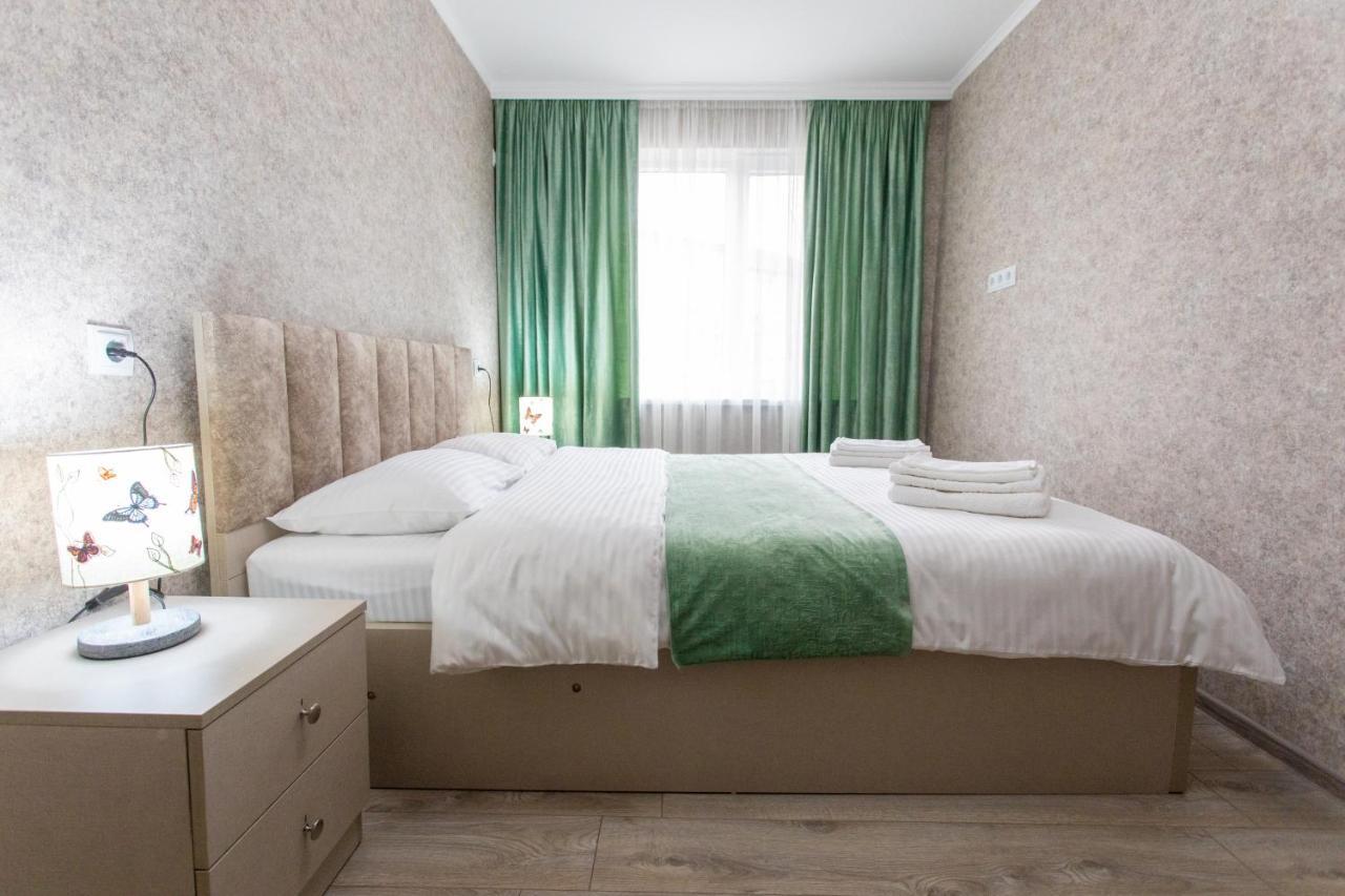 Ninia'S Apartment Κουτάισι Εξωτερικό φωτογραφία